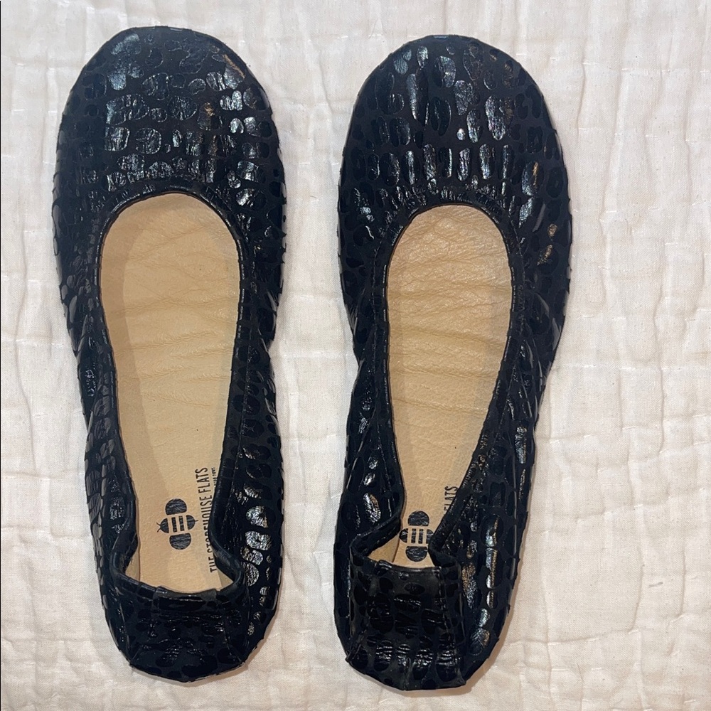 Elegant Black Flats size 9